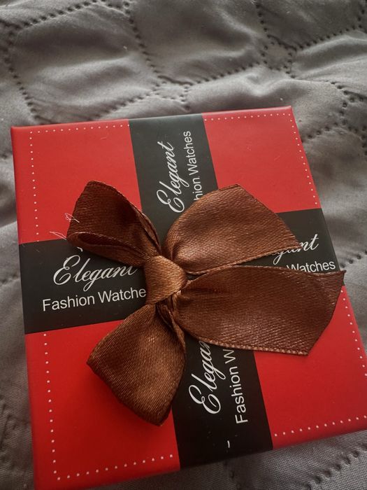 Emporio Armani AR2453 часовник