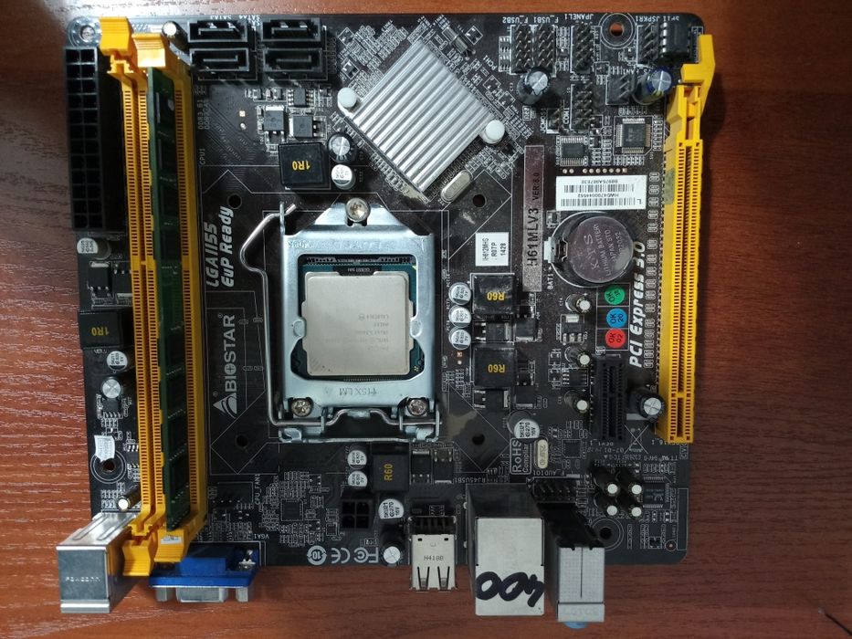 CPU-протсессор,Материнка, ОЗУ,Блок питания, Wifi