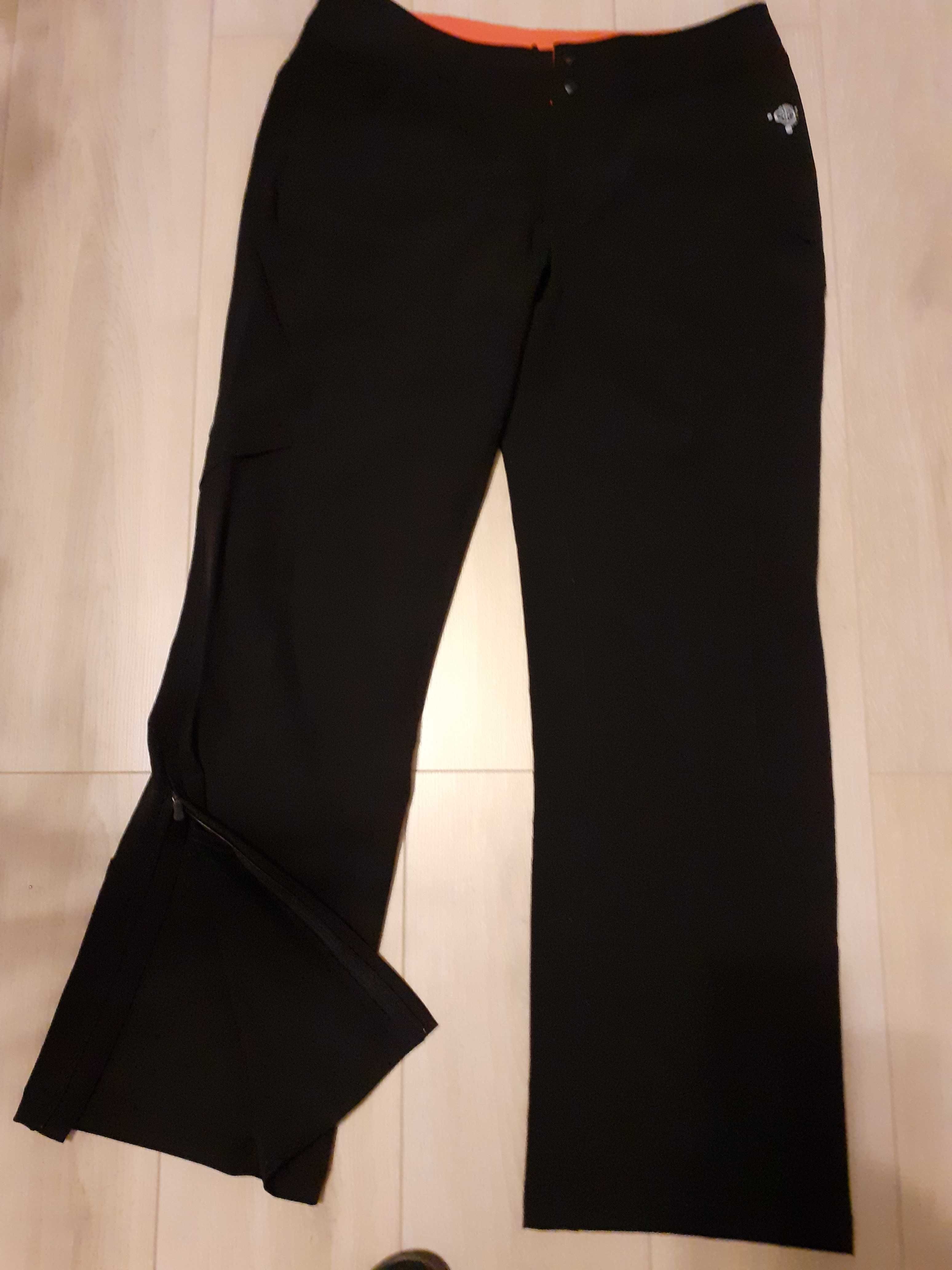 Pantaloni sport universali