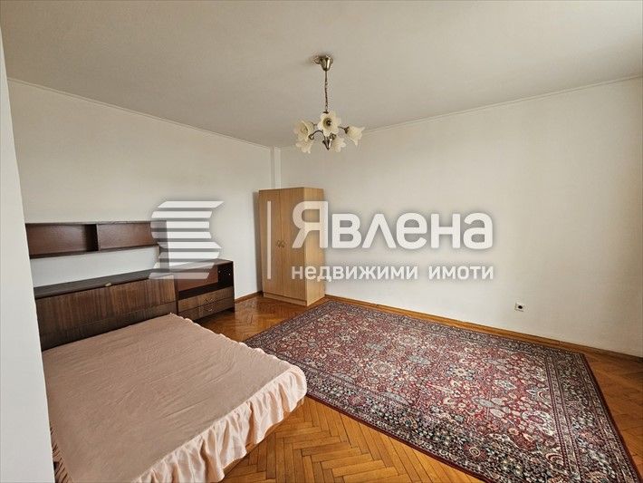 Продава се Двустаен апартамент в София, Банишора - 78 кв.м за 2026 €/кв.м - Снимка #3