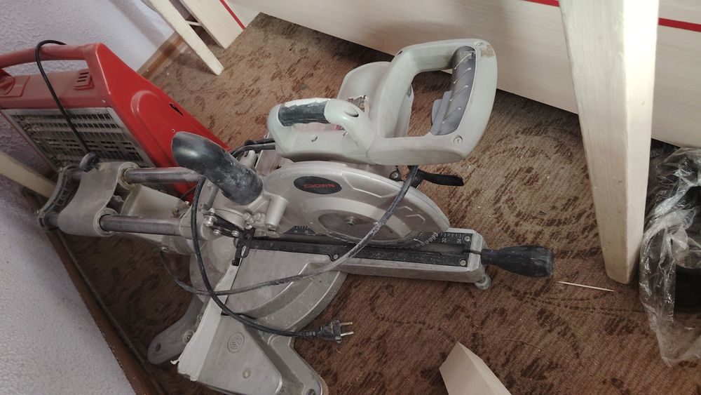 Тарцовочная пила