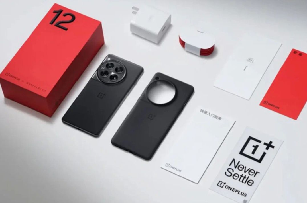 Смартфон OnePlus 12R 16 ГБ/256 ГБ черный