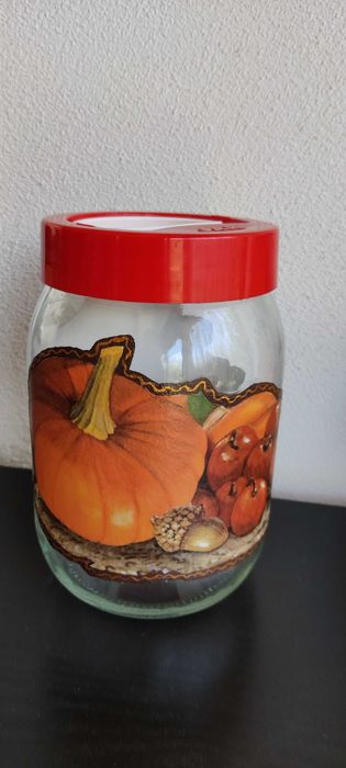 Borcan decorativ pentru bucatarie cu dovleci