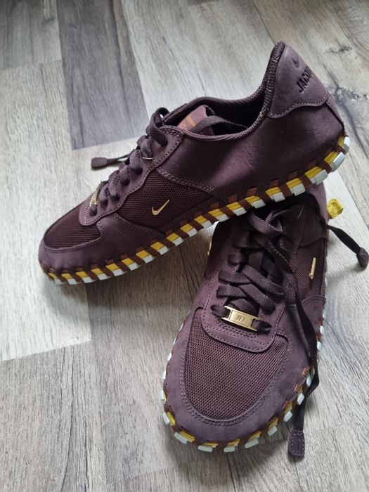 Nike J Force 1, noi