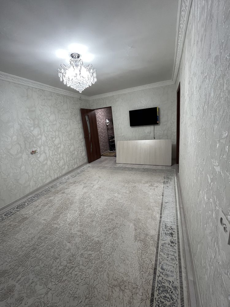 Продается 2 комн кв