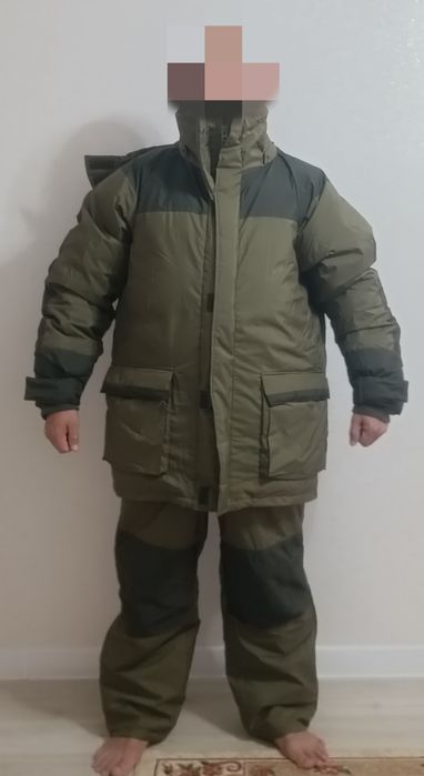 Продам комплект пуховик мультикам