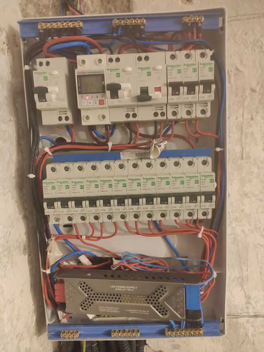 Electrician cu preturi corecte