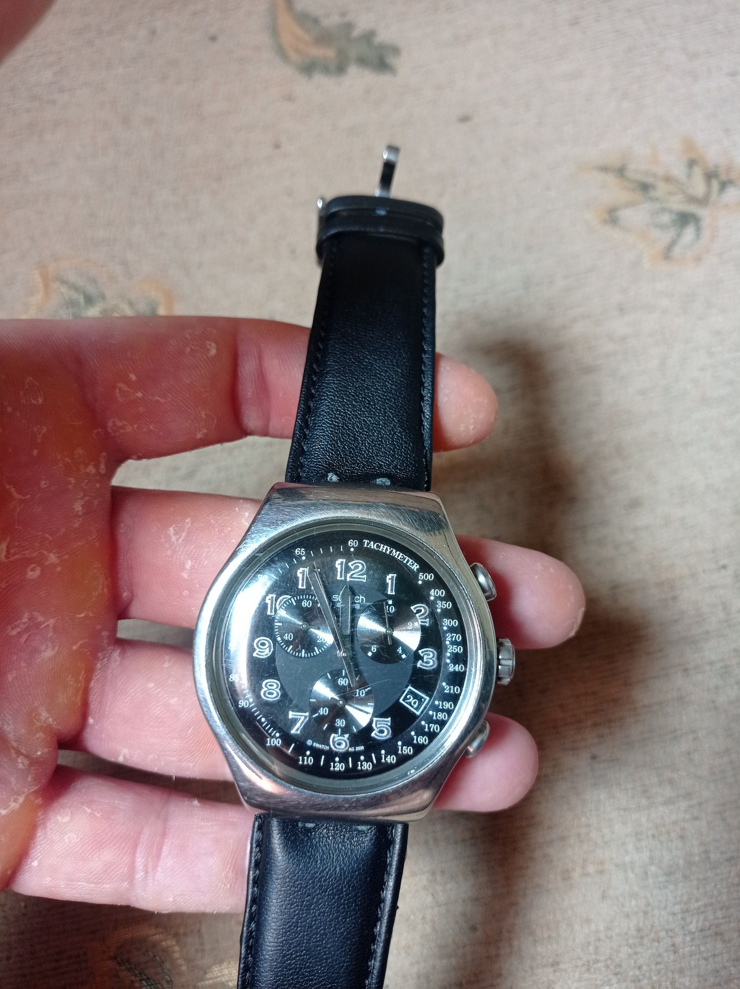 Продам часы Swatch IRONY