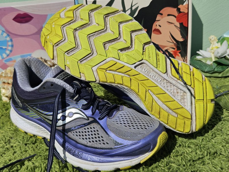 Saucony Guide 10 дамски кецове N39