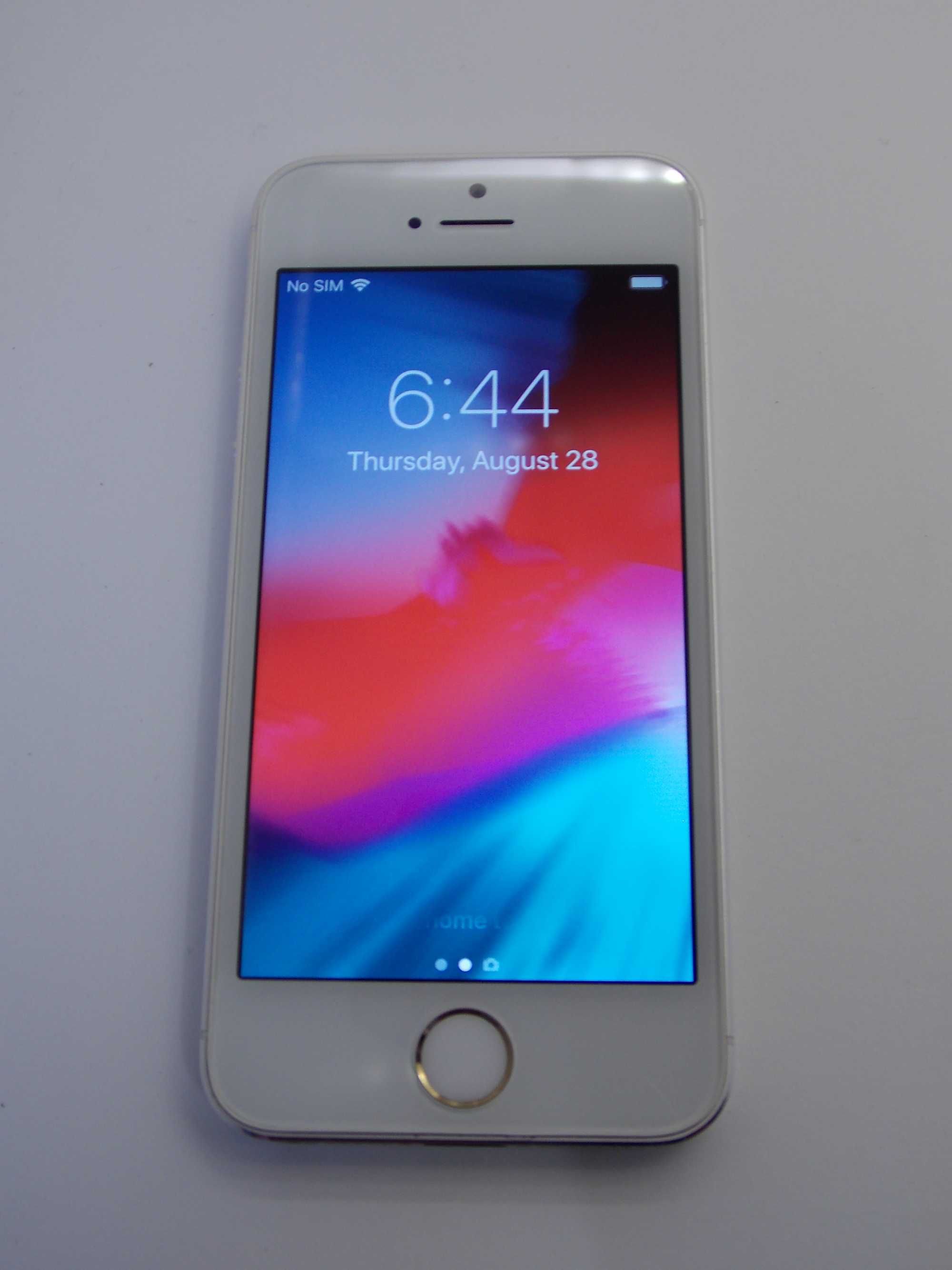 iPhone 5s – White