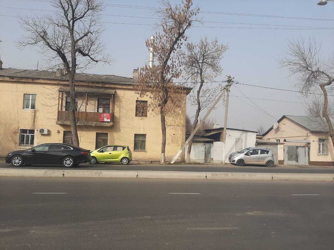 Своя срочно квартира 2.2.2 керпичь потолки 3.20