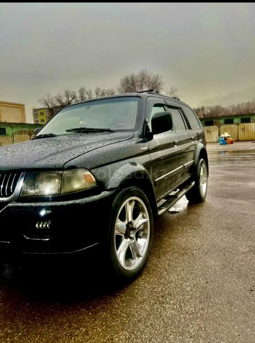 Mitsubishi Montera Sport