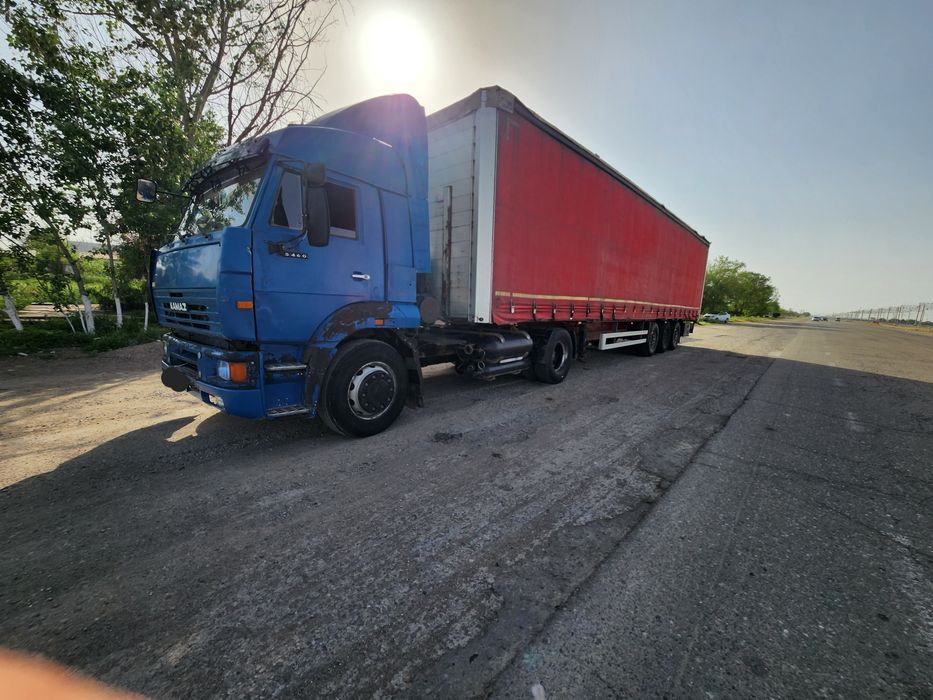 Kamaz evro 2011 Padushka Zf karobka 8 talik  Pritsep 2005xolati yaxshi