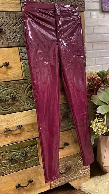 Кожен лачен панталон YSL*S model