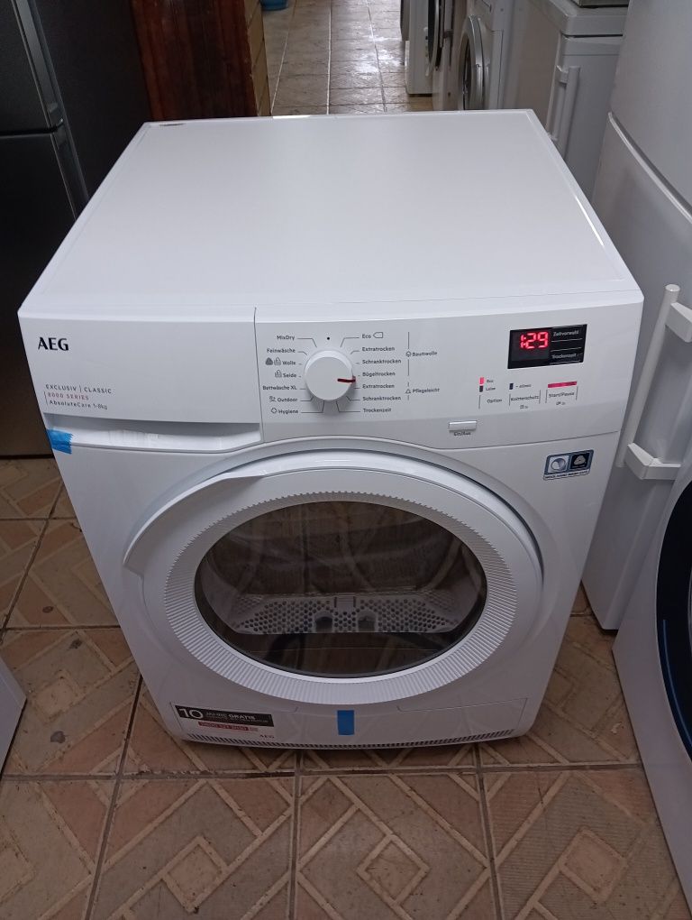 Чисто нова сушилня с термопомпа АЕГ Aeg Series 8000 A+++ 8кг ГАРАНЦИЯ