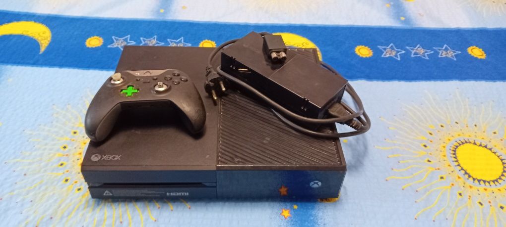 Vând consolă Xbox one