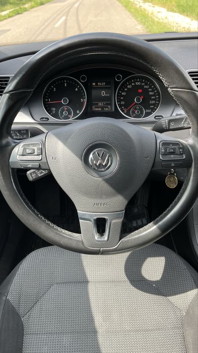 Vanzare autoturism WV PASSAT