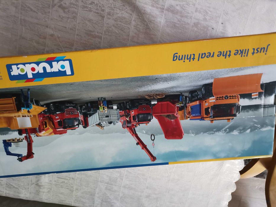 Камион сомосвал BRUDER