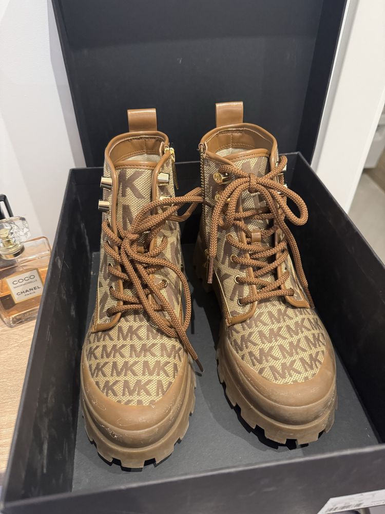 Дамски боти Michael Kors 6UK