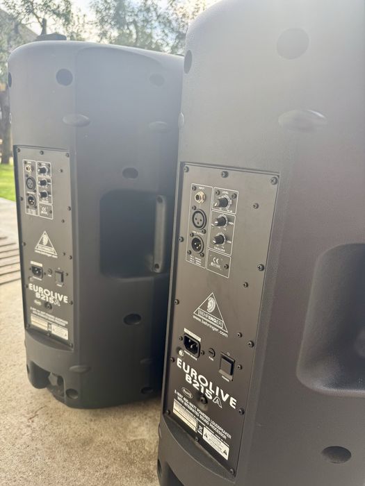 Kit Boxe sonorizare cu Behringer B215A active