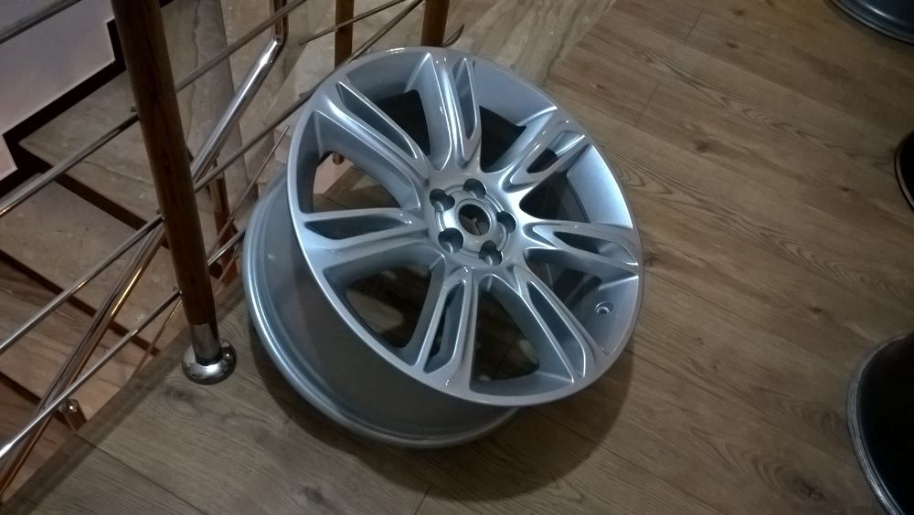 O janta 21 toli original range rover sport velar evogue J8A2-1007FA GB