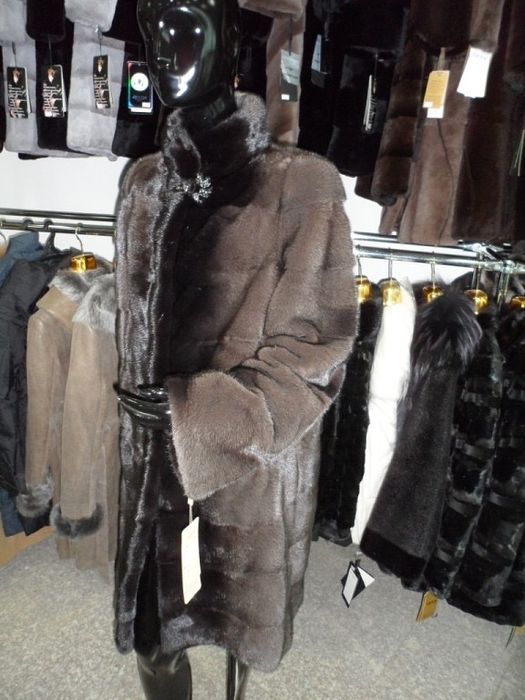 Продам норковую шубу