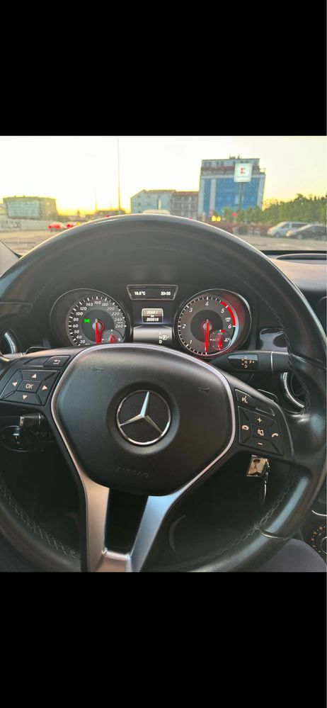 Mercedes CLA200 de vanzare