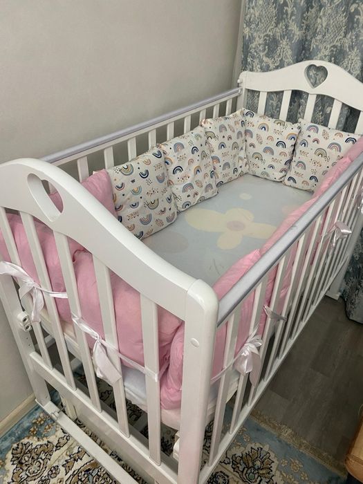 Манеж 35 000тг, матрас и подушки в подарок