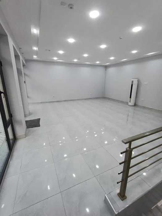 НЕЖИЛОЕ помещение рынок Джами 170м2