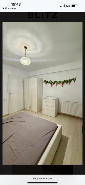 Inchiriez apartament in regim hohelier