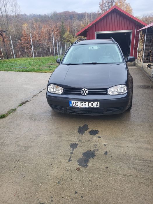 Vând VW Golf 4 super intretinuta
