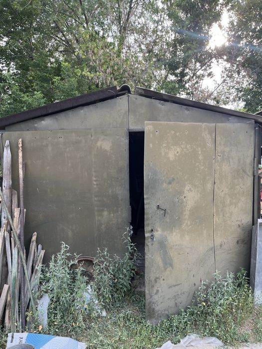 Продам гараж 5*3м