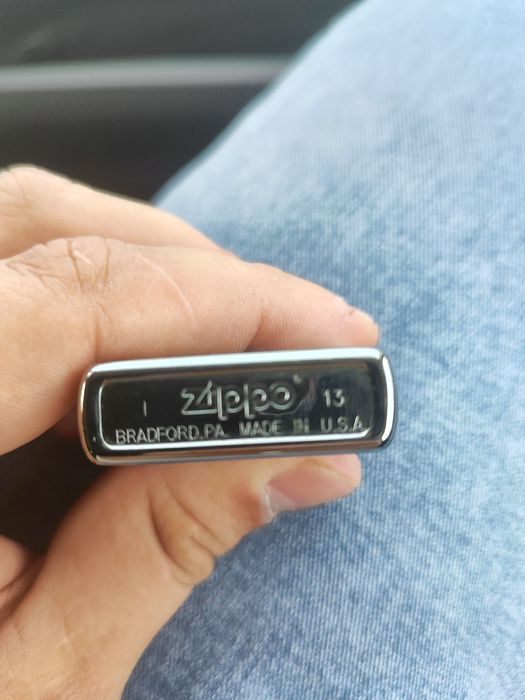 Зажигалка zippo ..