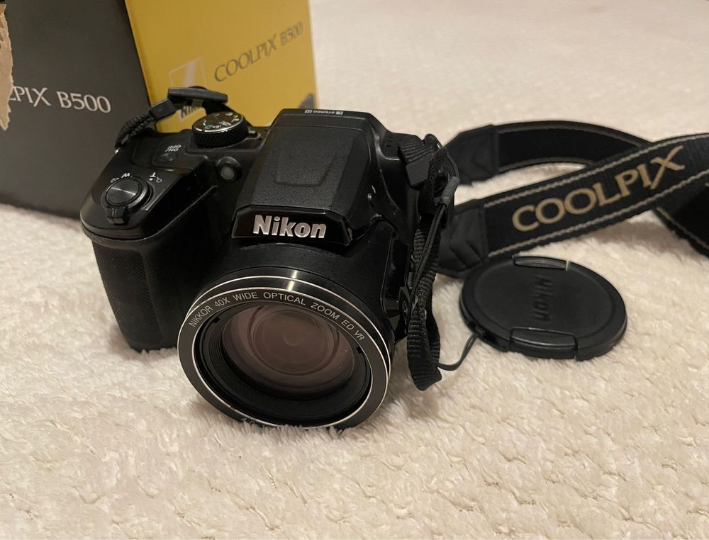 Nikon COOLPIX B500