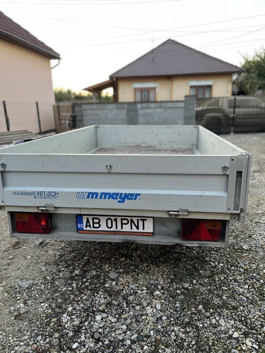 Vand remorca 1300 kg