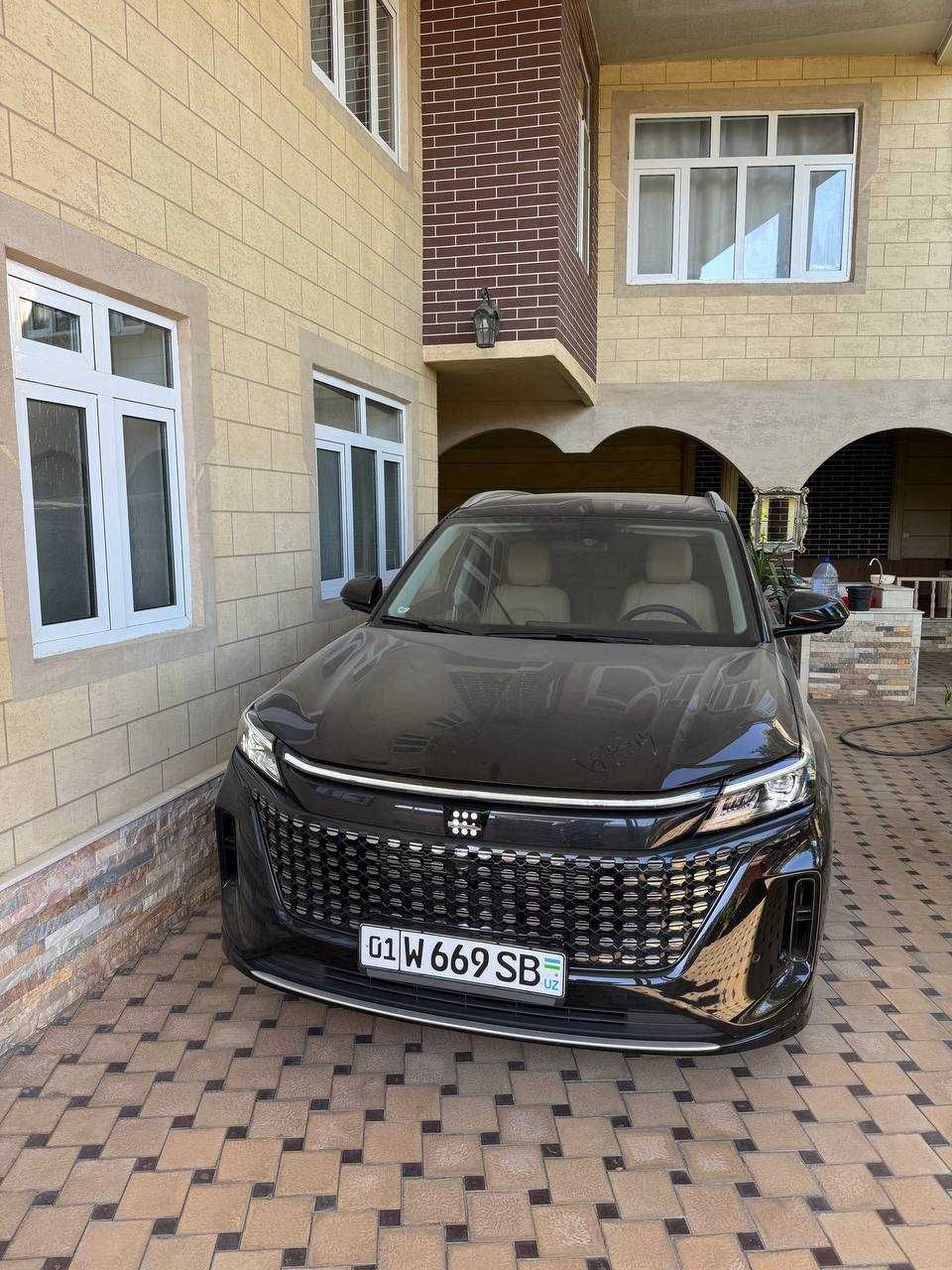 продаётся автомашина  Fengon S508