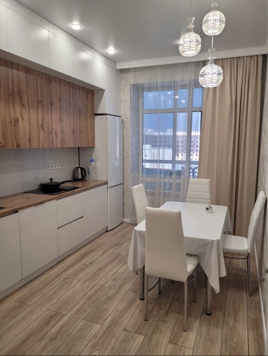 Сдается посуточно, почасово полноценная 2 км кв в ЖК Сеним