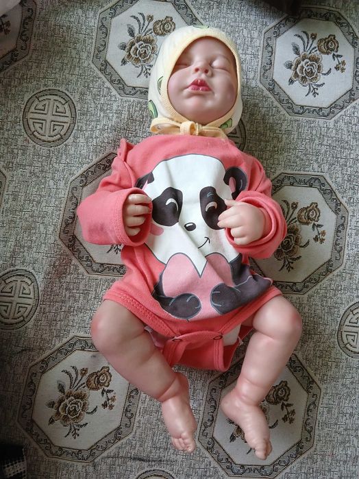 кукла реборн с одеждой