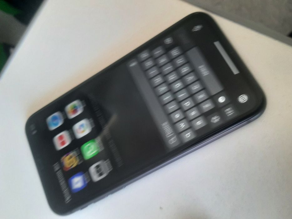 Iphone 11 продается