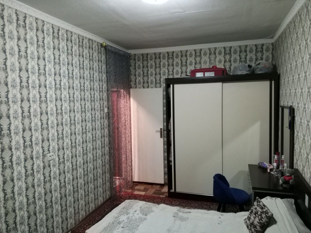 Продается, заходи и живи