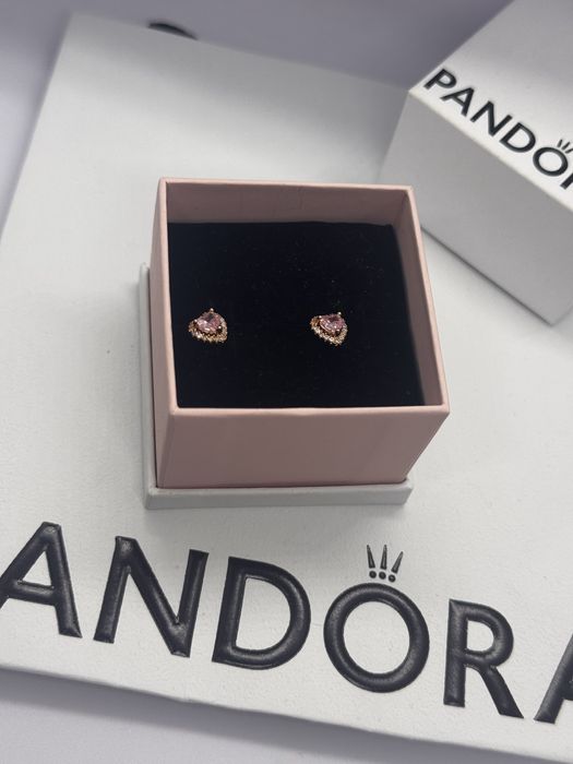 Пандора обеци Pandora
