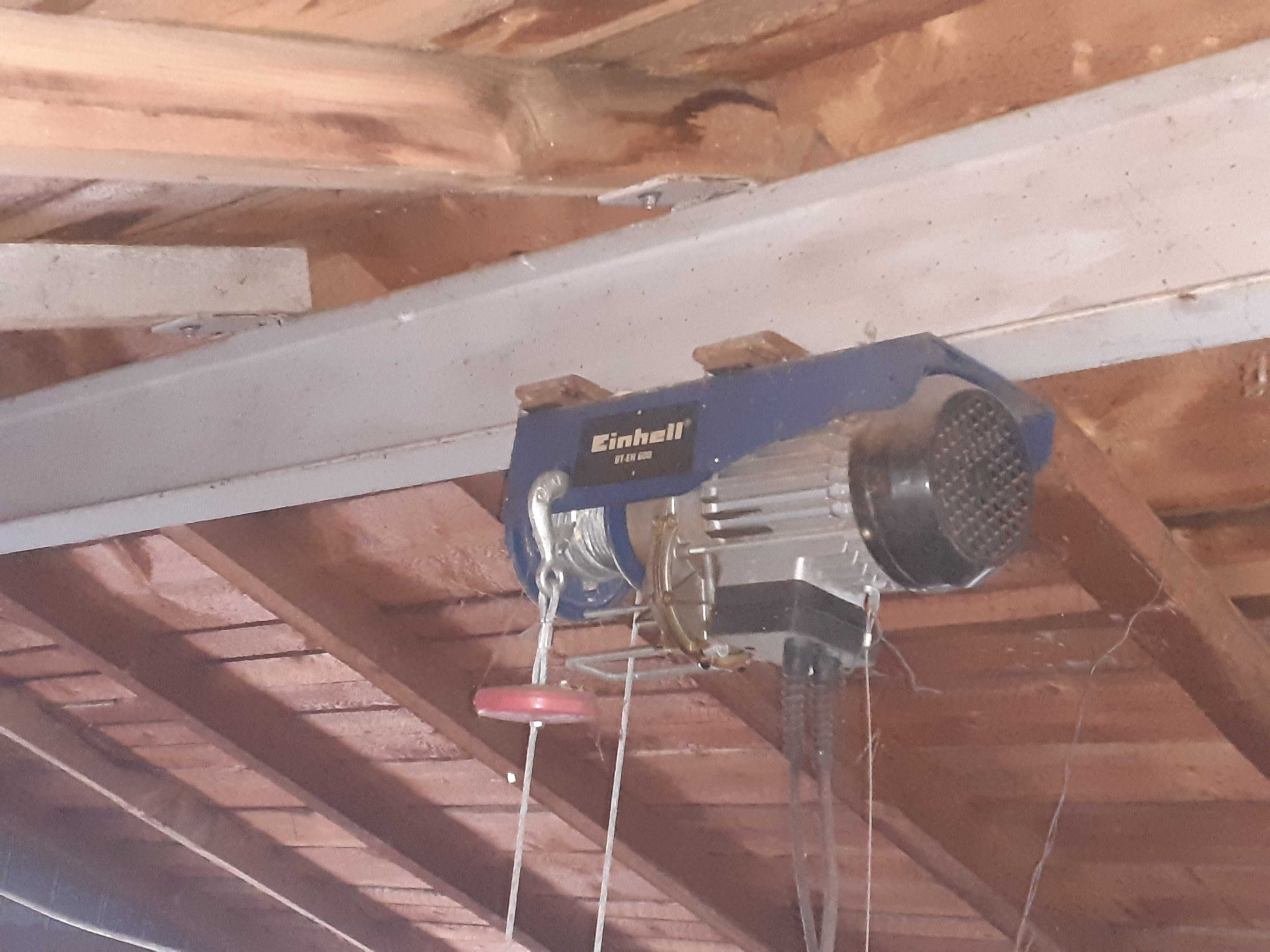 Palan electric Einhell 300 kg