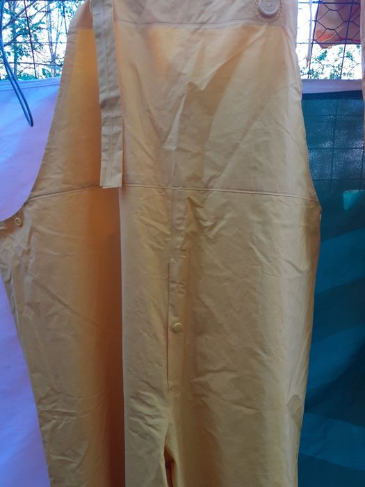 Pantaloni ploaie,pvc,cu pieptar/pescar,outdoor/L/XL
