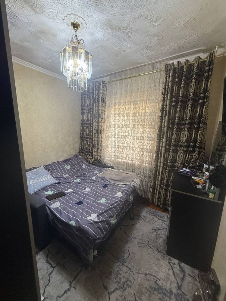 Срочно продаётся квартира Мирабадский р-н Куйлюк 4 4 /1/5 92м2