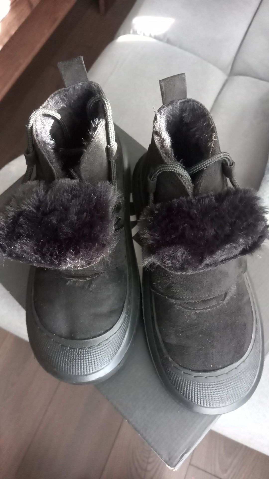 Зимни Апреси UGG