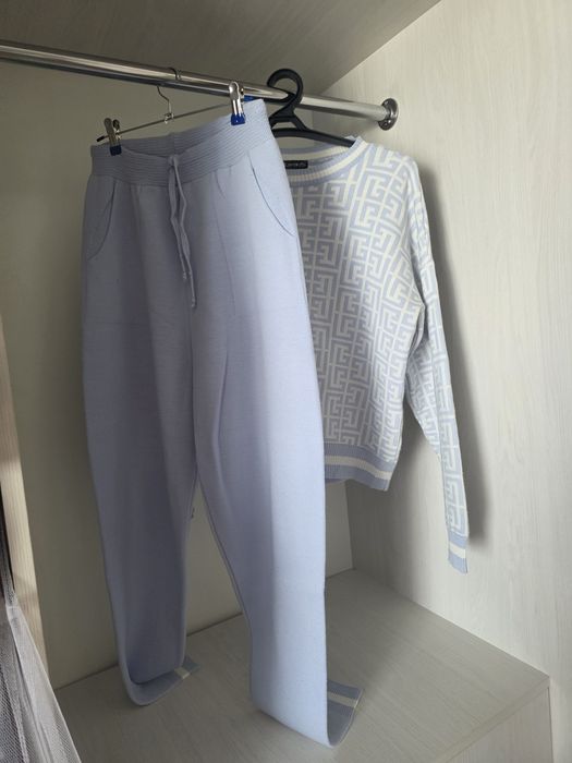 Вещи 44 размер бу по 2000