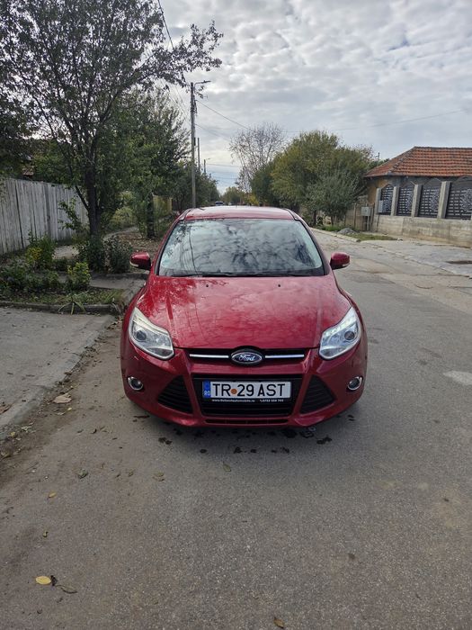 Ford Focus MK3 Titanium 1.6 Benzina 182CP
