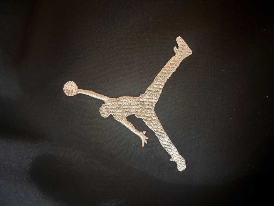 Noul model de Hanorac Jordan