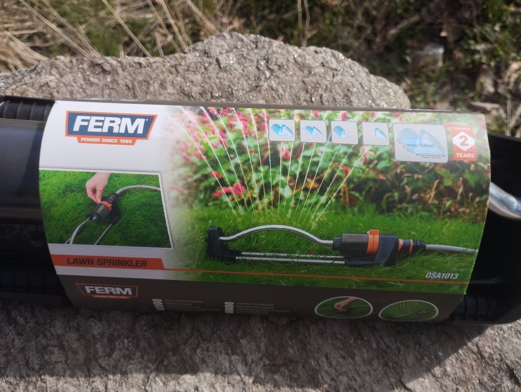 Градински разпръсквач Ferm