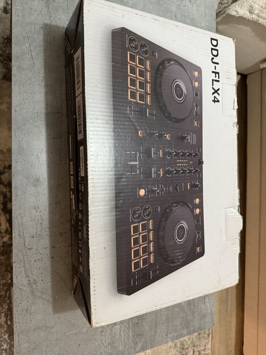 Controller DJ Pioneer DDJ-FLX4